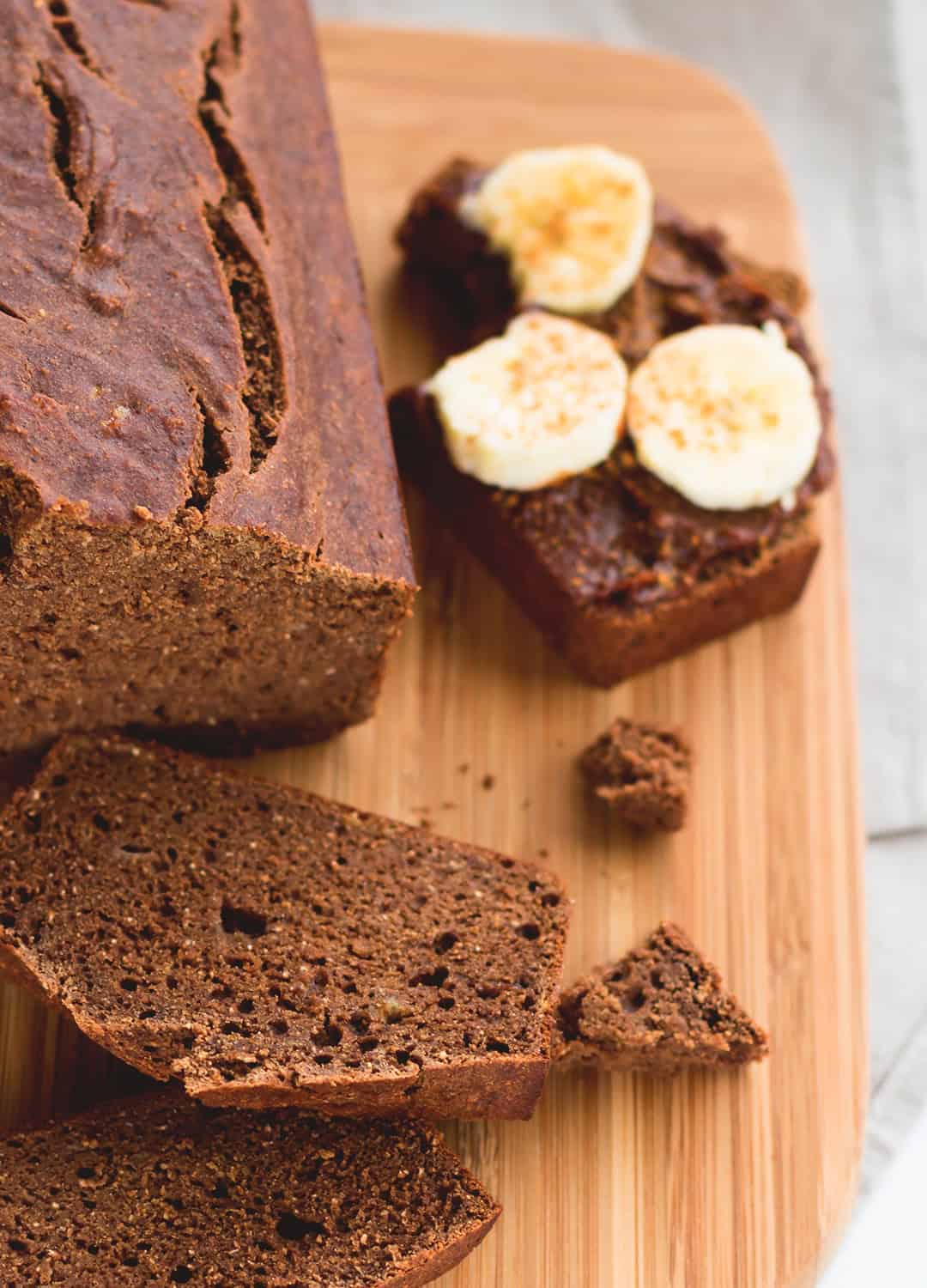 Healthy Banana Bread - delicious, sweet, hearty, and great with homemade nutella! This banana bread recipe is great for quick breakfast or a snack with raspberry chia jam or coconut yoghurt. | thehealthfulideas.com