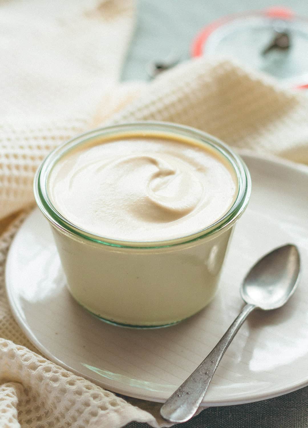 Sweet Cashew Cream - raw vegan and delicious! You'll love this recipe, it's super versatile! It's incredible how similar it is to dairy cream. | thehealthfulideas.com