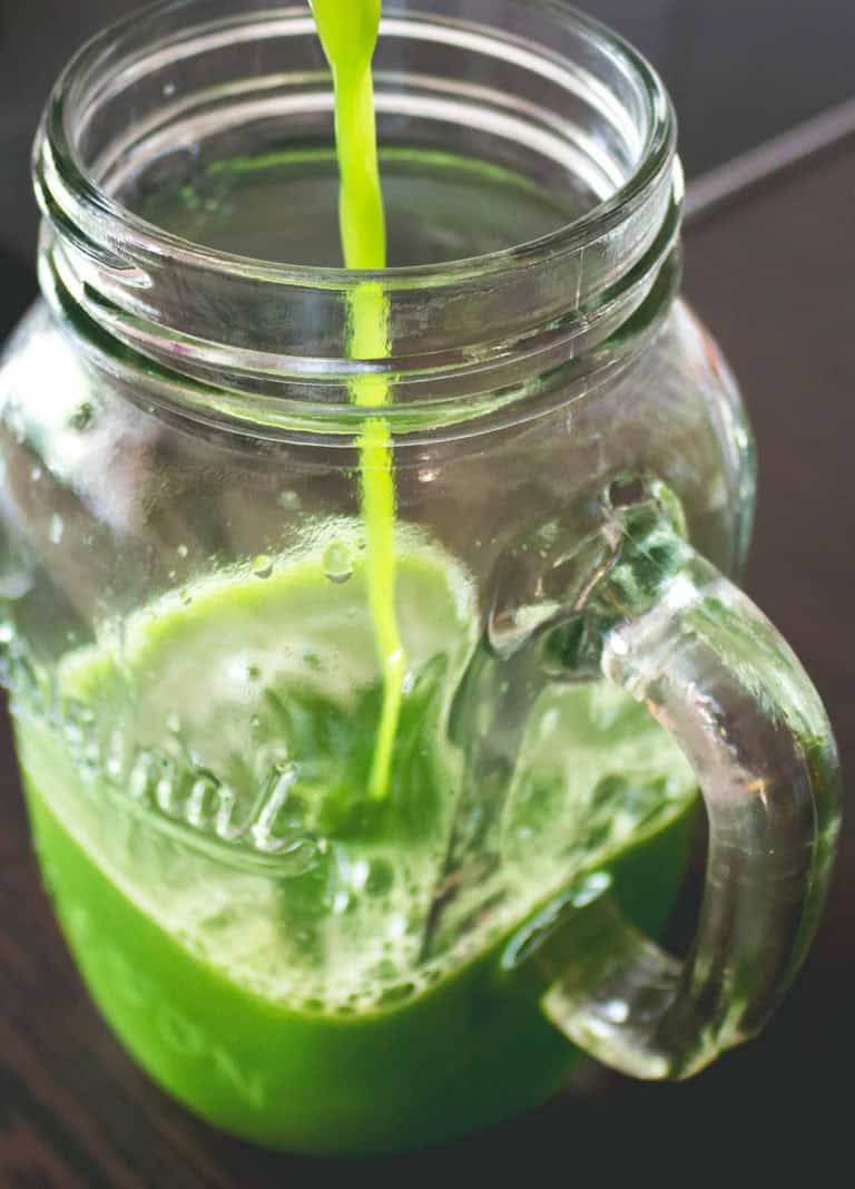 Green juice with ginger the healthful ideas