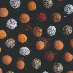 Chocolate Hazelnut Bites - sweet and chocolatey bliss balls, delicious any time of the year. A perfect snack for busy days. Vegan and absolutely heavenly! | thehealthfulideas.com