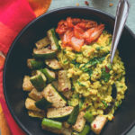 Curry Oatmeal with Roasted Zucchini - savory take on regular oatmeal. SO delicious! Creamy, savory, hearty, comforting, and really satysfying. | thehealthfulideas.com