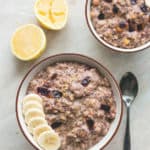 Plum Poppy Seed Oatmeal (vegan, gluten-free) - this oatmeal is really easy to make and it's the perfect healthy breakfast to fuel you through the day! Plums, oats, almond milk, poppy seeds, and a few spices. YUM! | thehealthfulideas.com