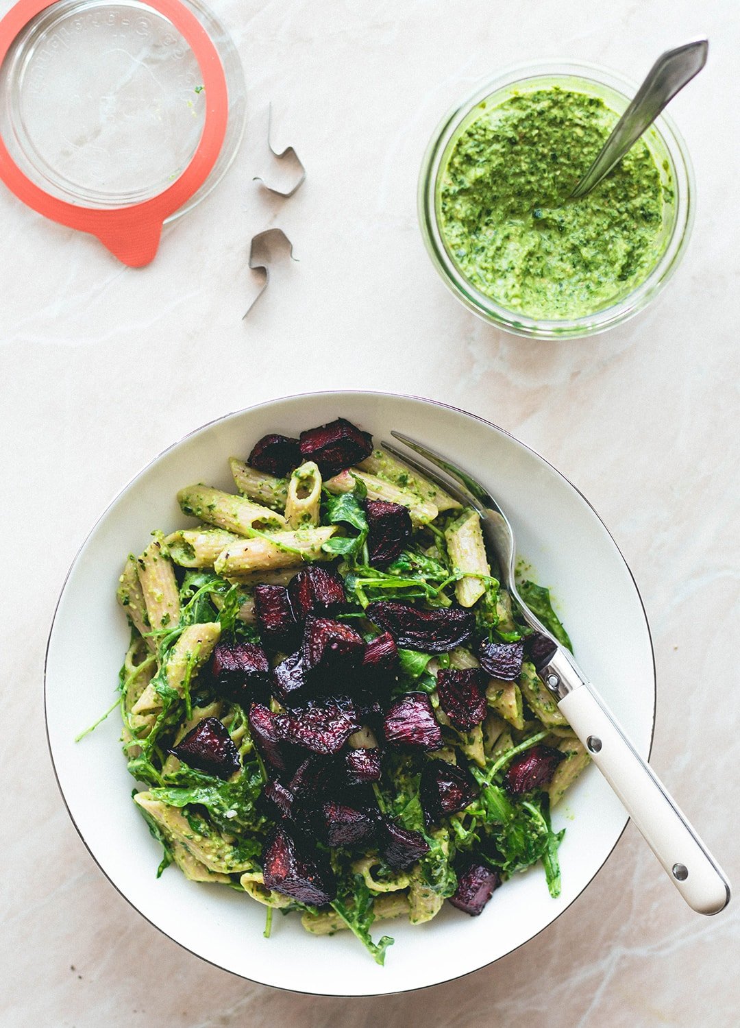 Arugula Basil Pesto Pasta (vegan, gf) - delicious garden pesto served with gluten-free brown rice pasta and easy to make roasted beets. Delicious and easy pasta recipe! | thehealthfulideas.com