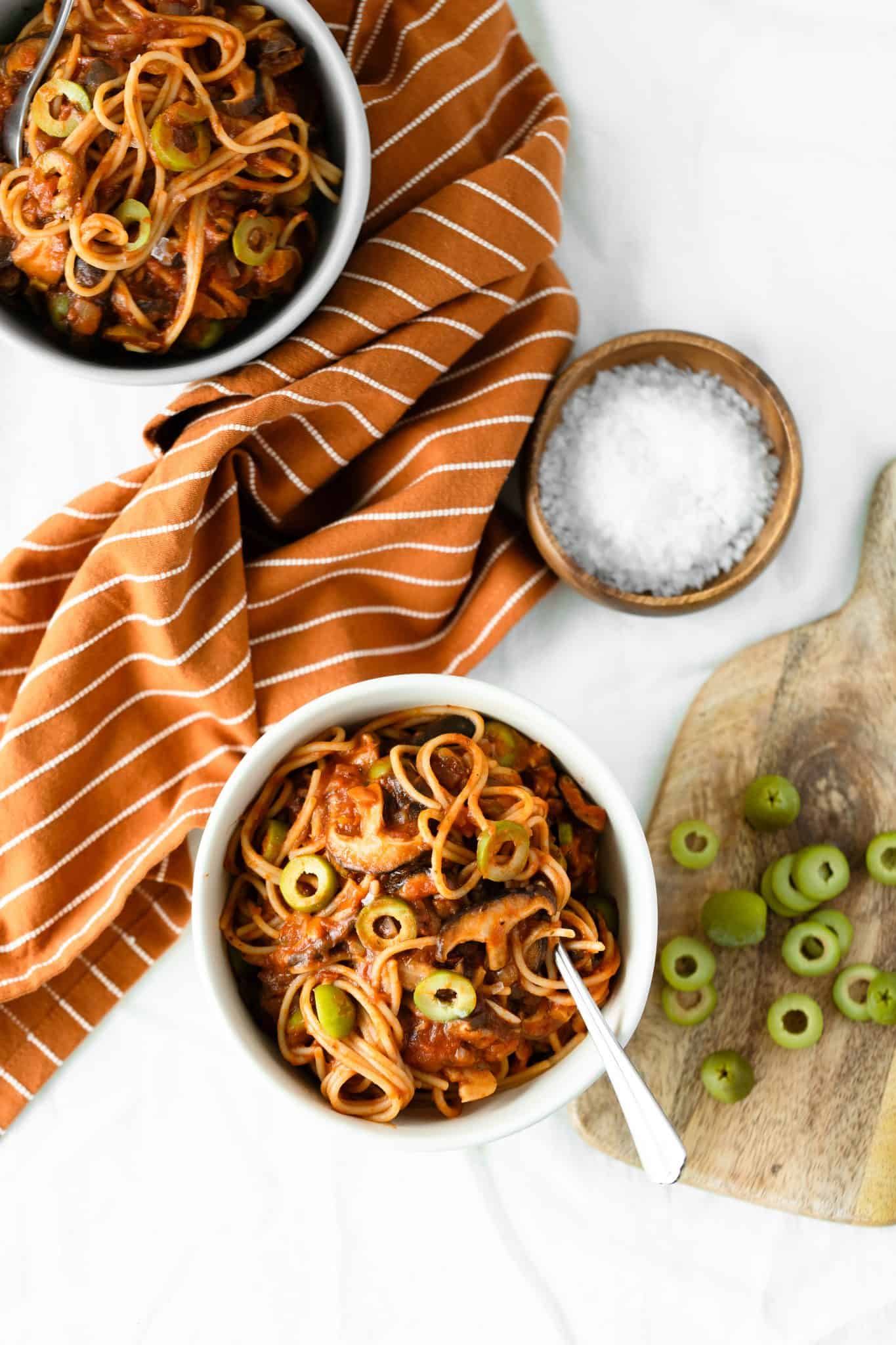 Shiitake Tomato Spaghetti The Healthful Ideas