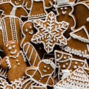 A close up of decorated gingerbread cookies.