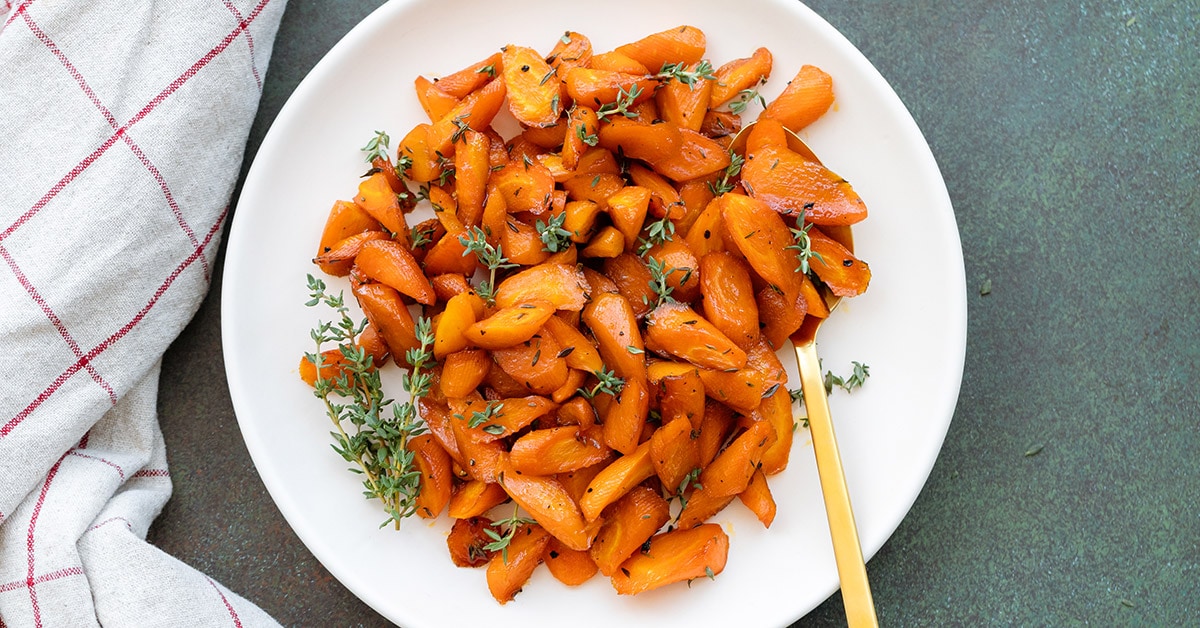 Balsamic Roasted Carrots - The Healthful Ideas