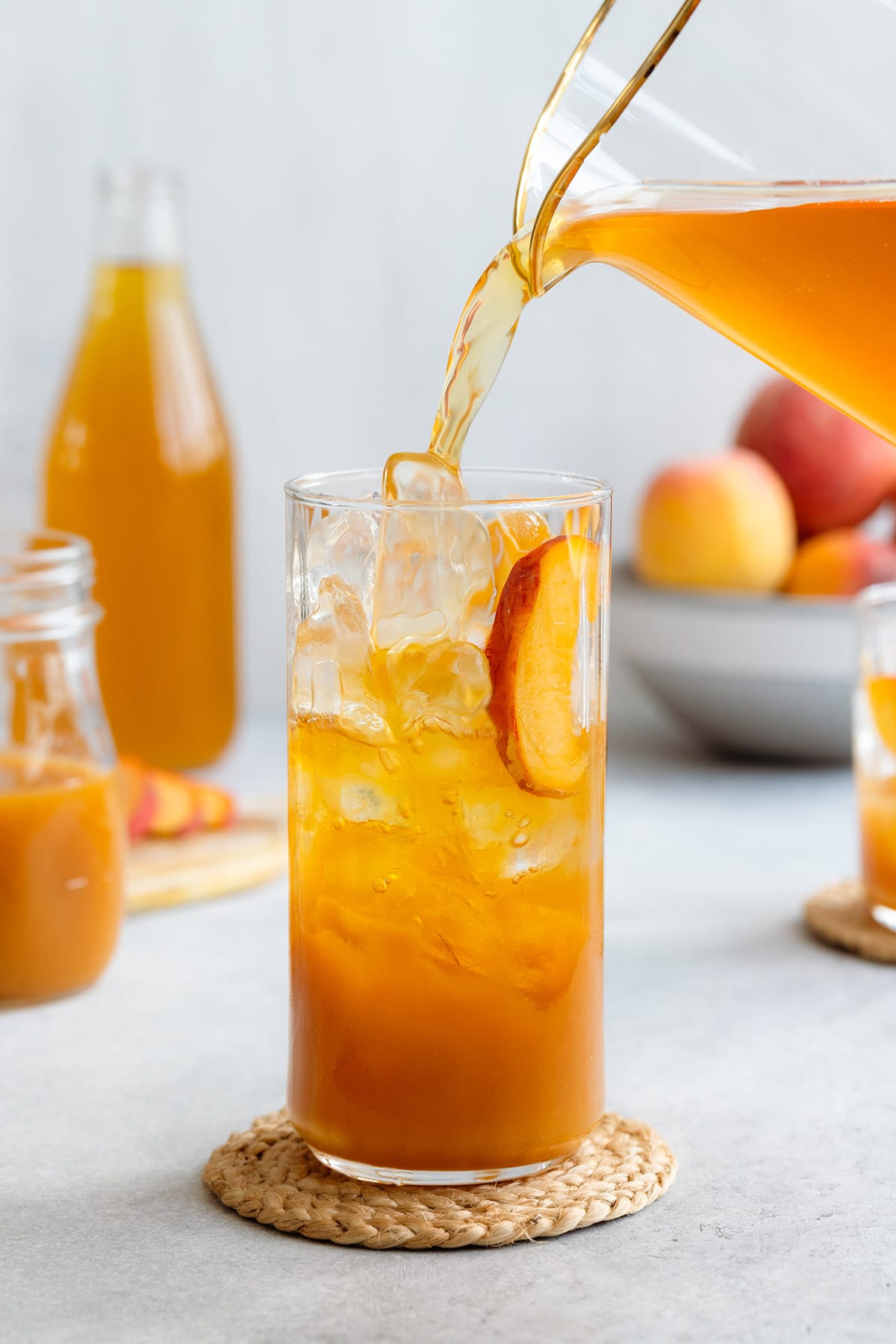 DIY Iced Peach Jasmine Green Tea Recipe for This Summer!