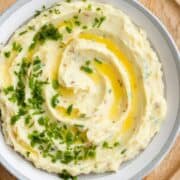 cropped-Roasted-Garlic-Mashed-Potatoes-zoomedin.jpg