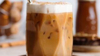 Iced Dirty Chai Latte - The Healthful Ideas