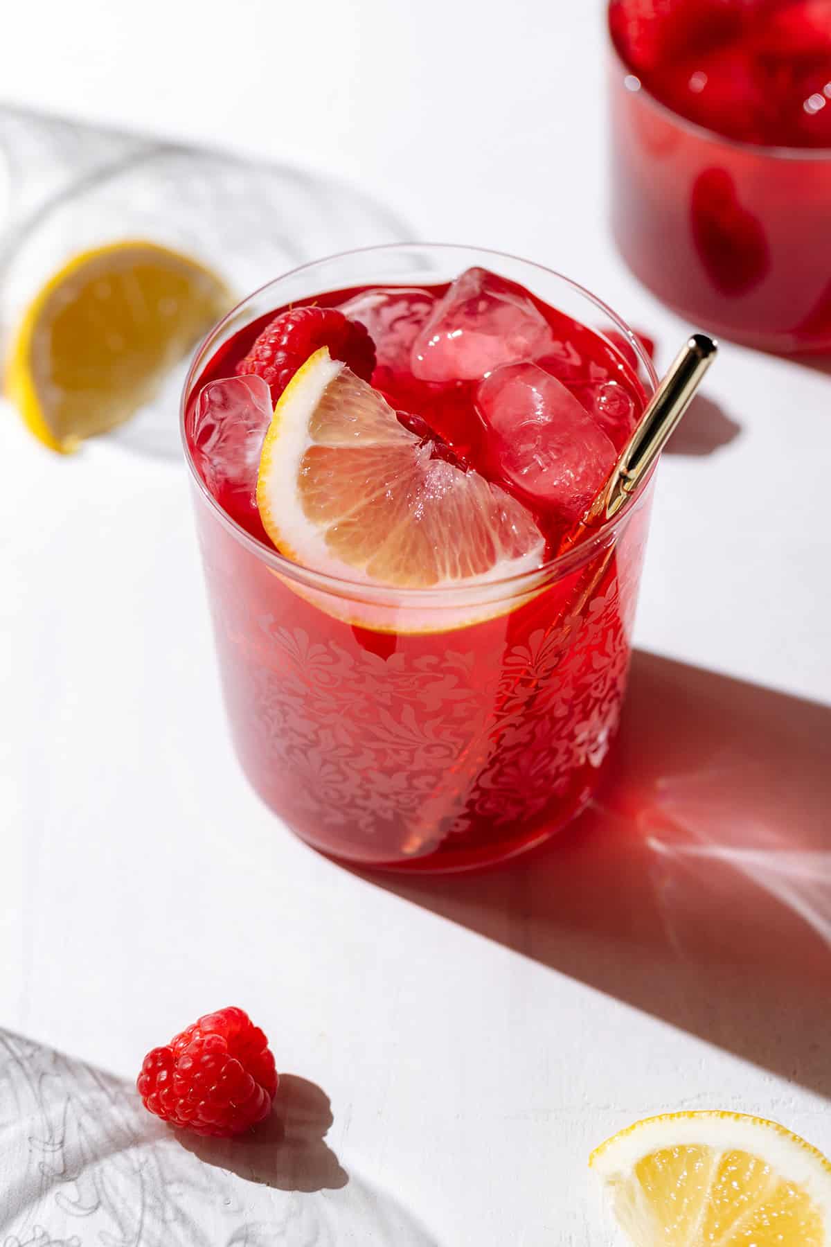 Iced Raspberry Passion Tea Lemonade - The Healthful Ideas