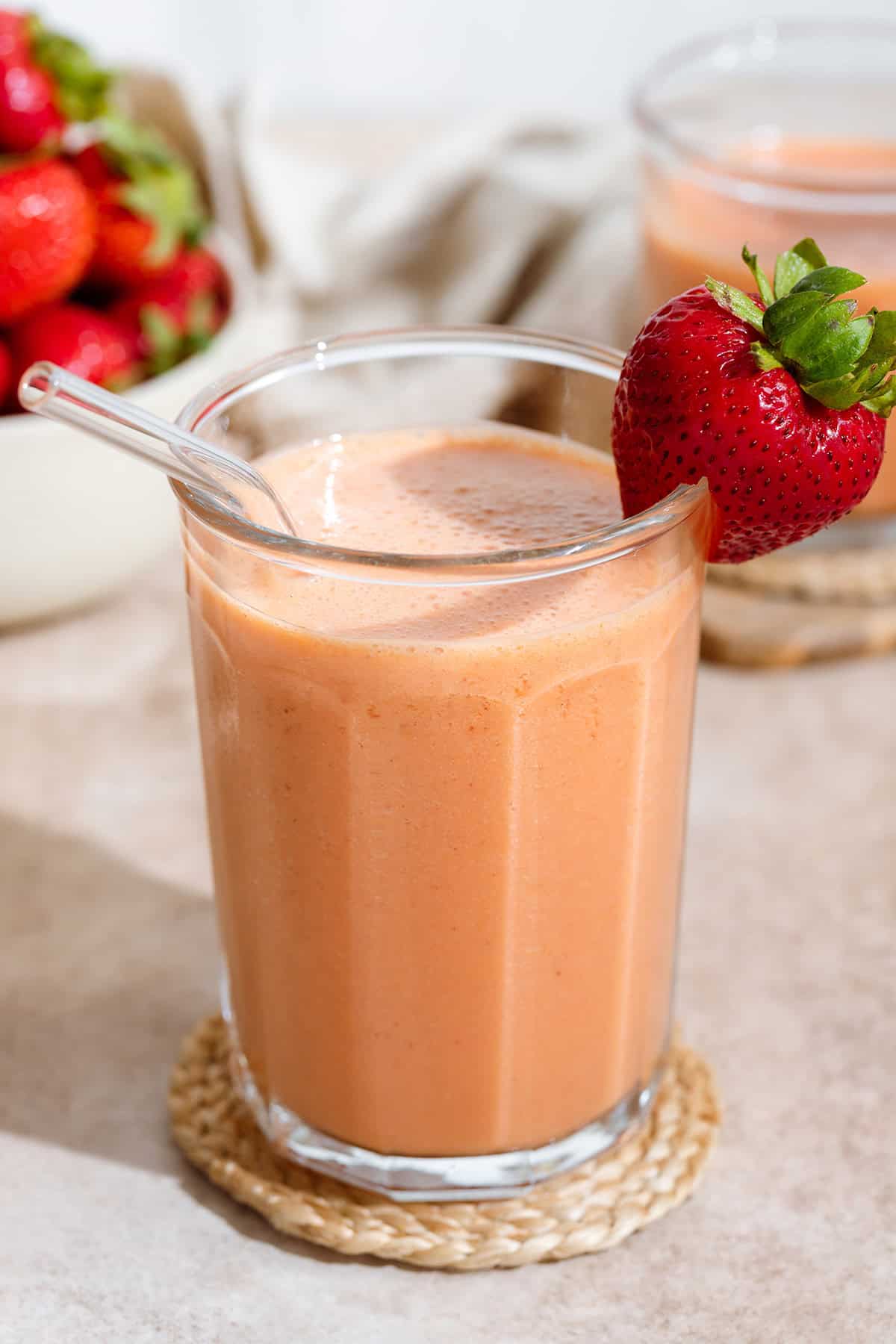 Strawberry Peach Smoothie Recipe