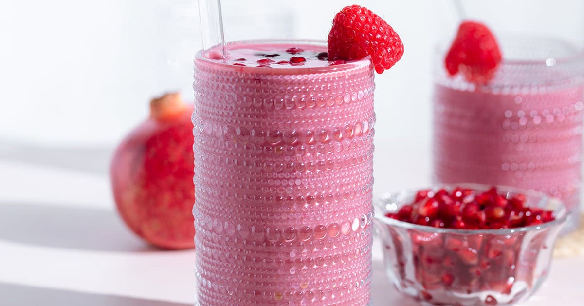 Pomegranate Smoothie - The Healthful Ideas
