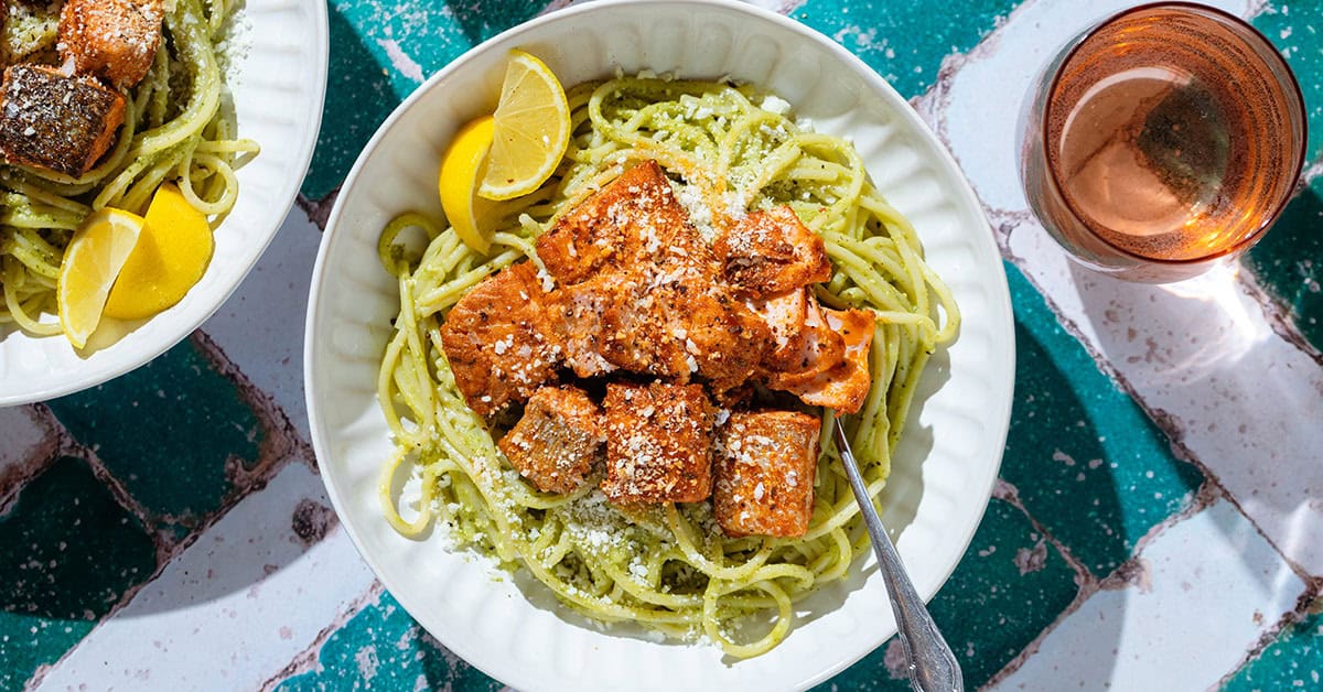 Salmon Pesto Pasta - The Healthful Ideas