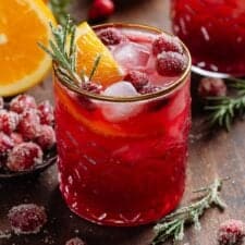 Cranberry Mocktail - The Healthful Ideas